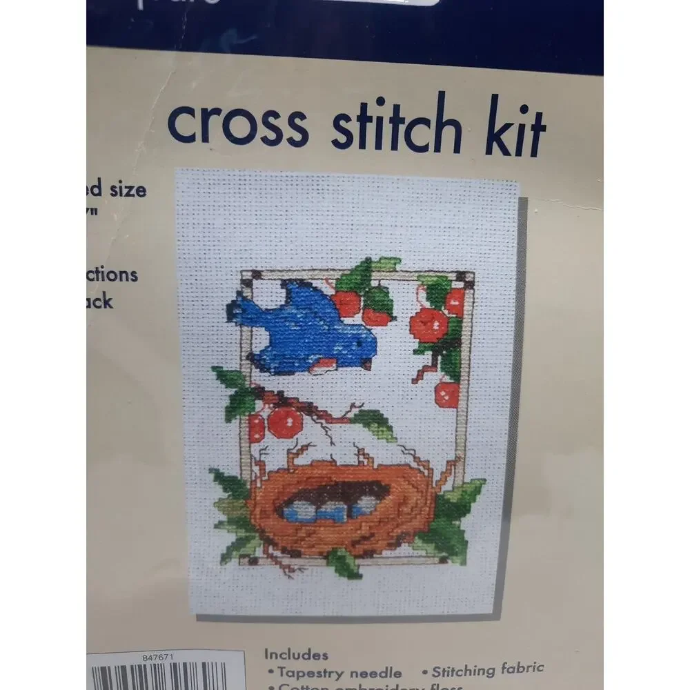 Crafters Square Cross Stitch Kit Bluebirds Nest 5x7